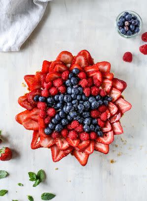 No-Bake Cheesecake Triple Berry Tart