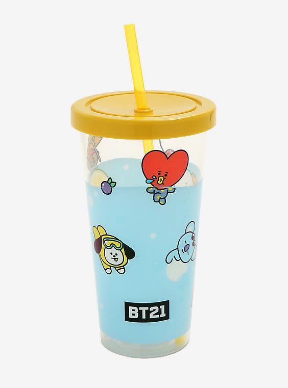 13) BT21 Group Travel Cup