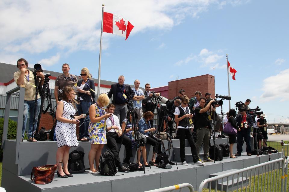 Media await royal arrival