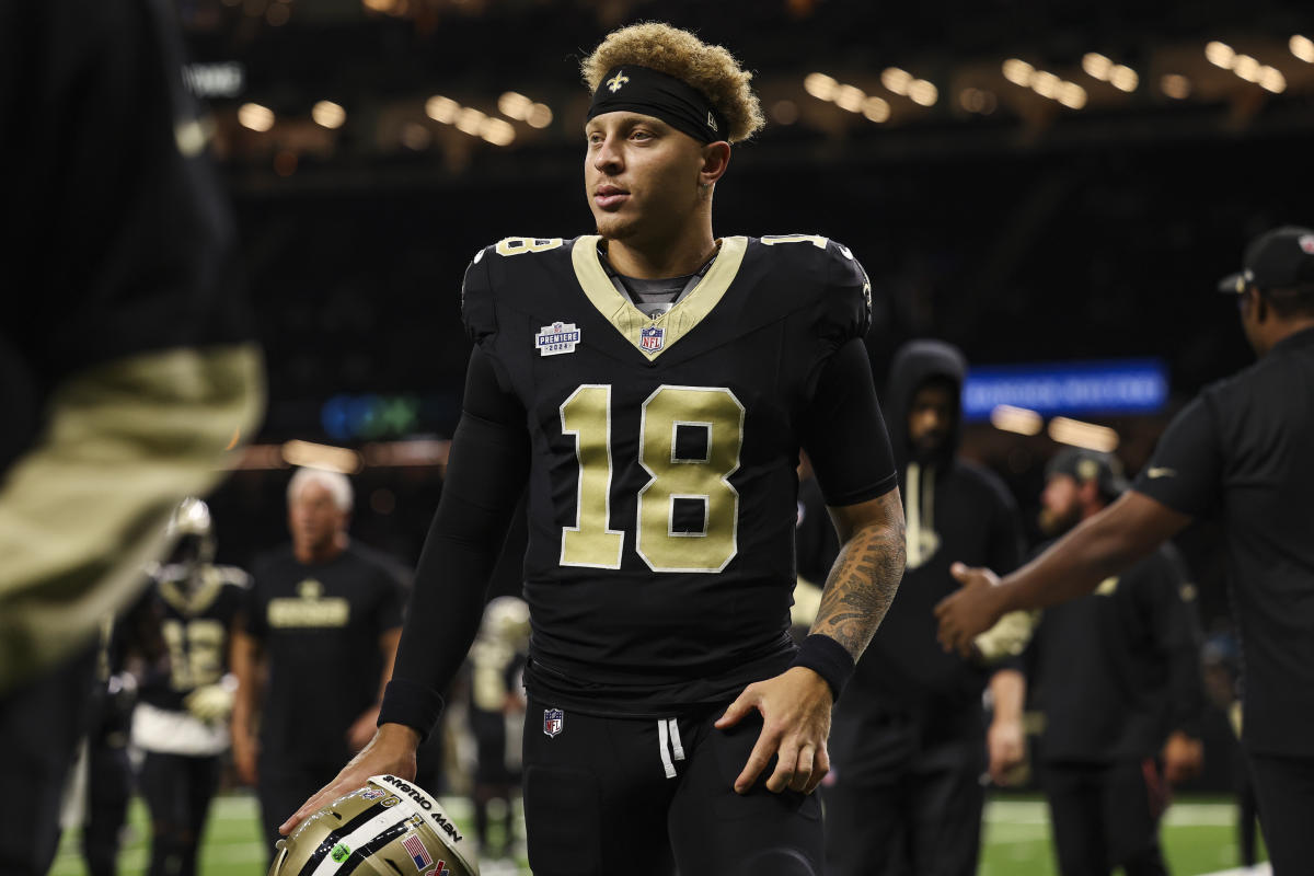 Saints rookie QB Spencer Rattler to start vs. Buccaneers with Derek Carr out