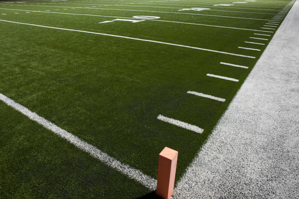 Yard lines on football field