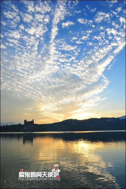 《南投景點美食》日月潭朝霧碼頭日出 埔里鹹油條 恆吉城早餐店蔥油餅加蛋