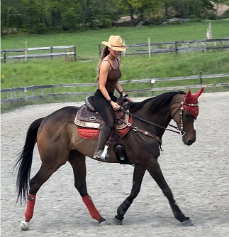 Mary Lu Dolce riding her horse, Chickasaw Rising. (Photo/Chickasaw Media News)