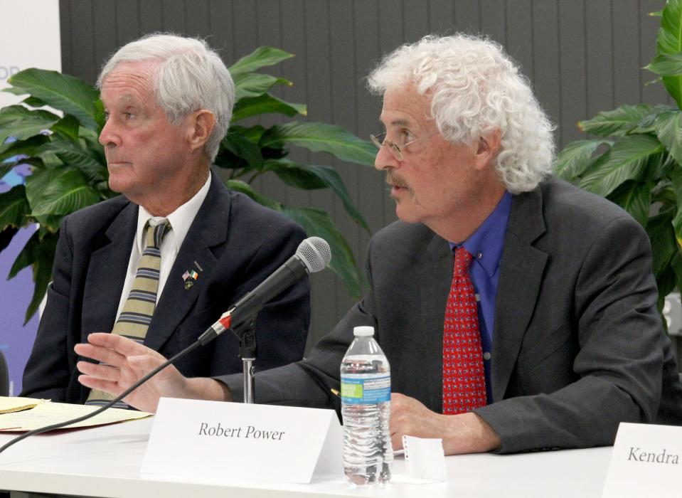 Newport School Committee candidates Robert Leary, left, and Robert Power appear at a forum at Innovate Newport on Thursday, Sept. 29, 2022.