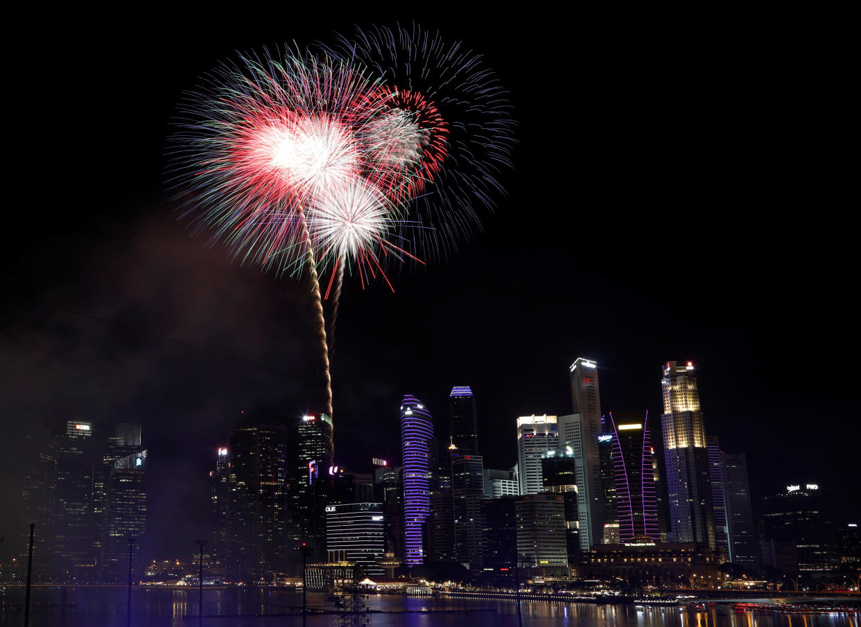 Fireworks at Marina Bay in Singapore on 1 January 2019. (Photo: Reuters/Edgar Su)