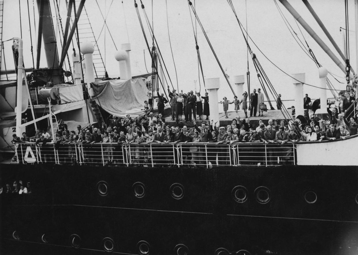 Refugees arrive in Antwerp, Belgium, on the MS St. Louis in 1939.