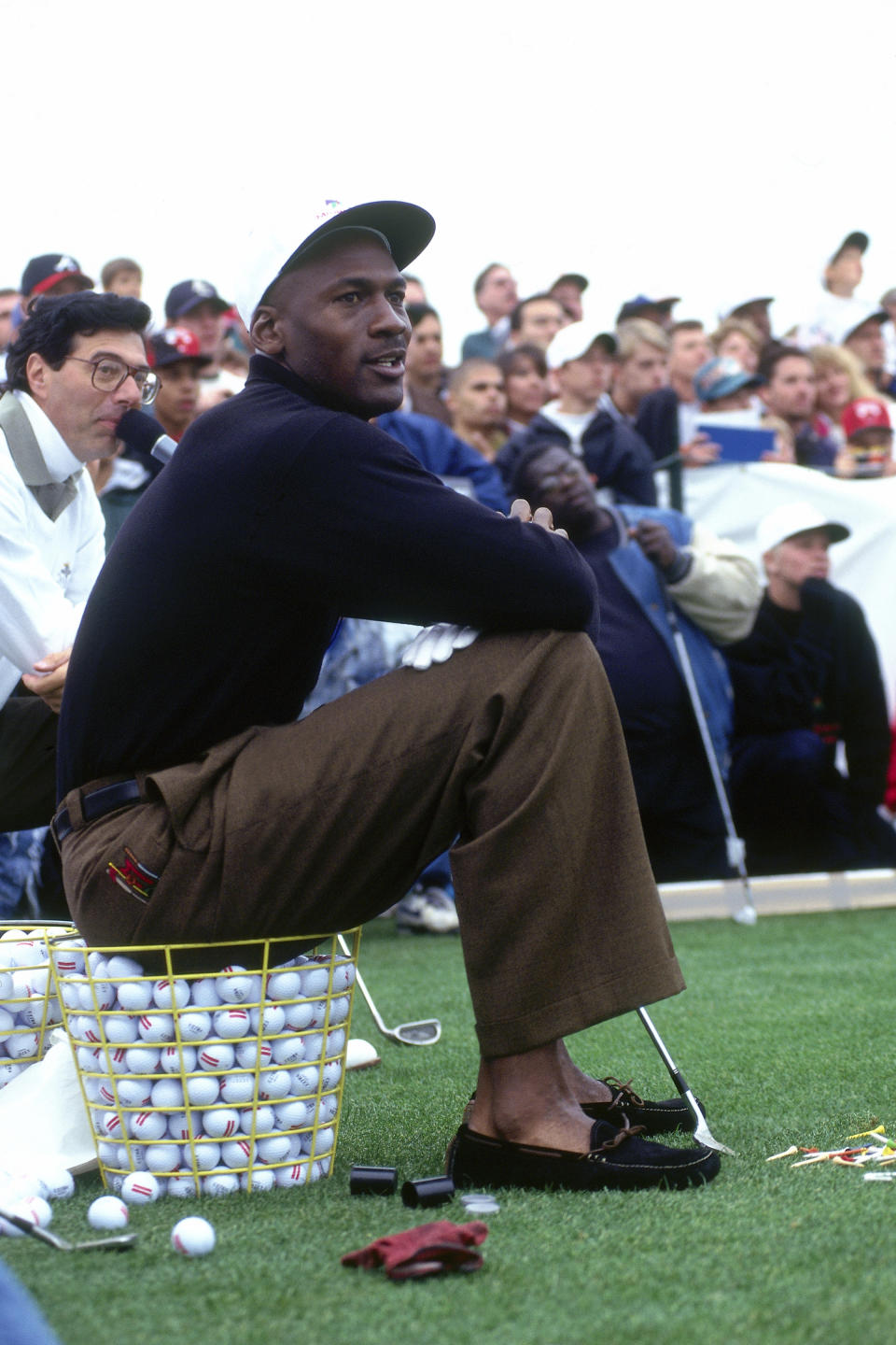 Michael Jordan looks on during the Michael Jordan Golf Open on October 31, 1995 in Aurora, Illinois. (Photo by Barry Jarvinen/NBAE via Getty Images)