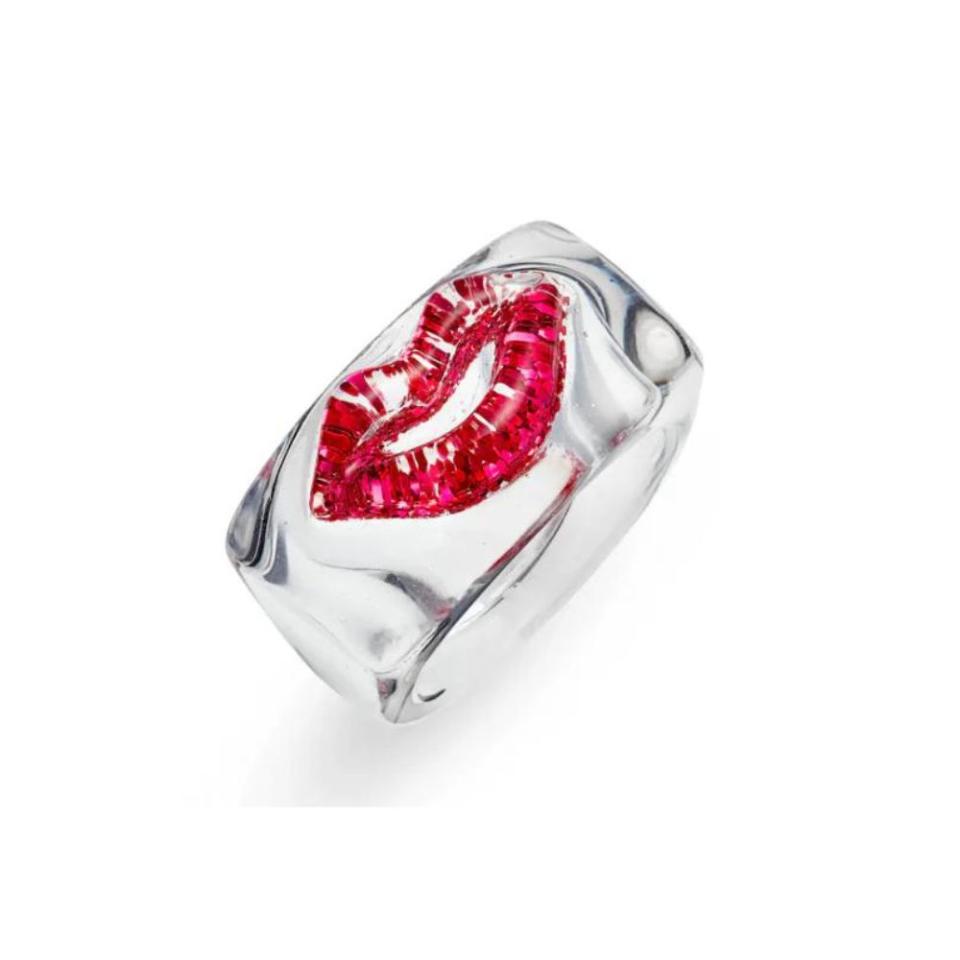 clear rectangle enamel ring with glittery lips