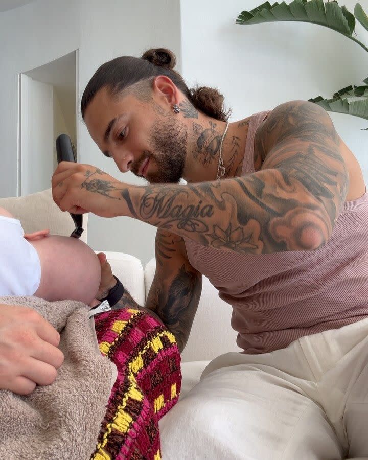 Maluma y su hija Paris