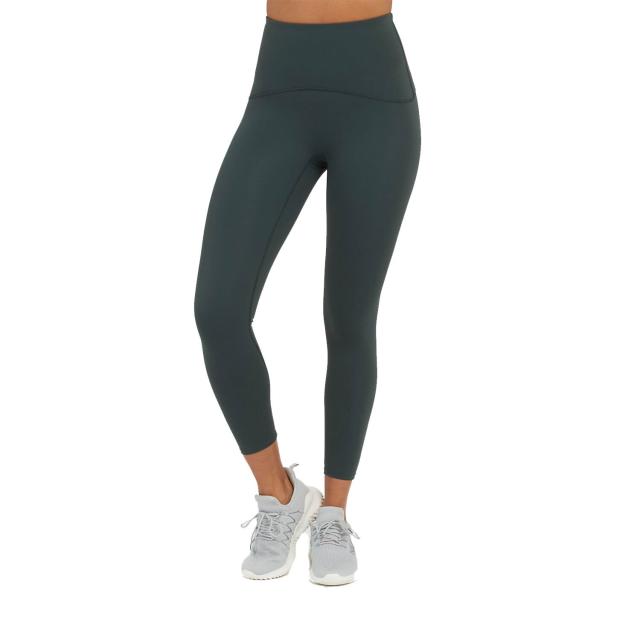 Spanx Quietly Launched an Early Memorial Day Sale, Including the Butt- Lifting Leggings Jennifer Garner Wears - Yahoo Sports