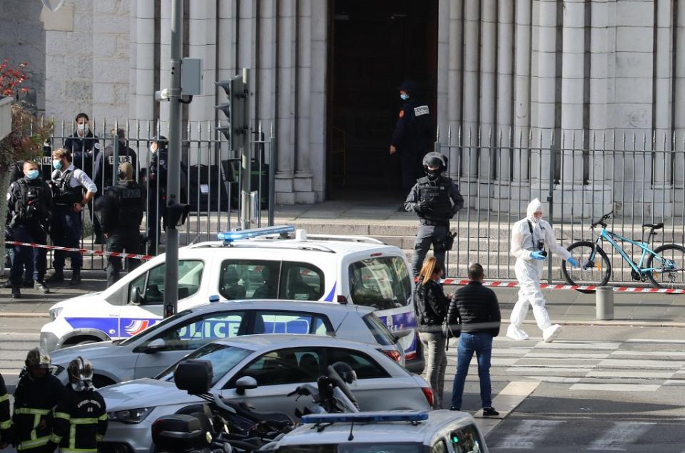 L'attaque au couteau perpétrée dans une église, à Nice, a fait trois morts. Elle a rapidement été qualifiée d'acte terroriste. 