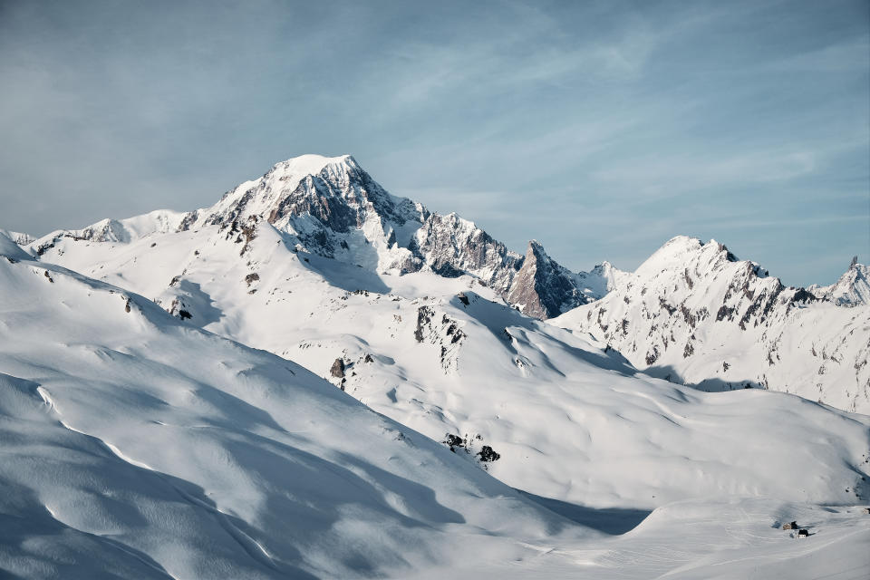 Google contó con la colaboración de un grupo de escaladores, esquiadores y exploradores profesionales para tomar imágenes de la cumbre del Mont Blanc y que cualquiera pudiera ascender hasta ella a través de Street View. Se trata del punto más elevado de la Unión Europea con una altitud de 4.810 metros sobre el nivel del mar. (Foto: Getty Images).