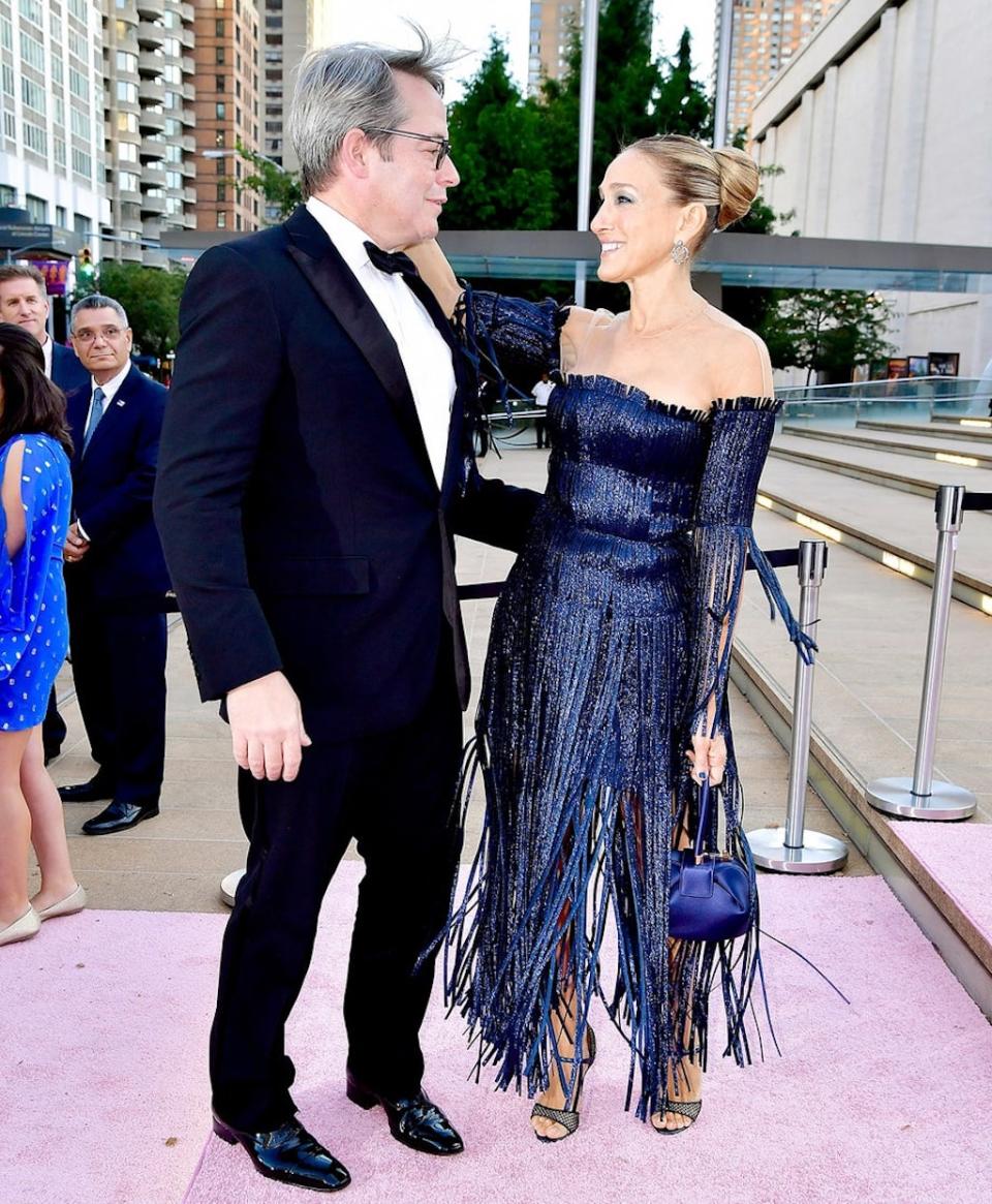 <p>The longtime supporters of the New York City Ballet brought the glamour to the troupe’s 2017 Fall Fashion Gala. Unfortunately, SJP also brought the sad news that there definitely will <em>not</em> be <a rel="nofollow" href="https://www.yahoo.com/entertainment/sex-city-3-not-happening-sarah-jessica-parker-174528415.html" data-ylk="slk:a third Sex and the City movie;elm:context_link;itc:0;sec:content-canvas;outcm:mb_qualified_link;_E:mb_qualified_link;ct:story;" class="link  yahoo-link">a third <em>Sex and the City </em>movie</a>. (Photo: Getty Images) </p>