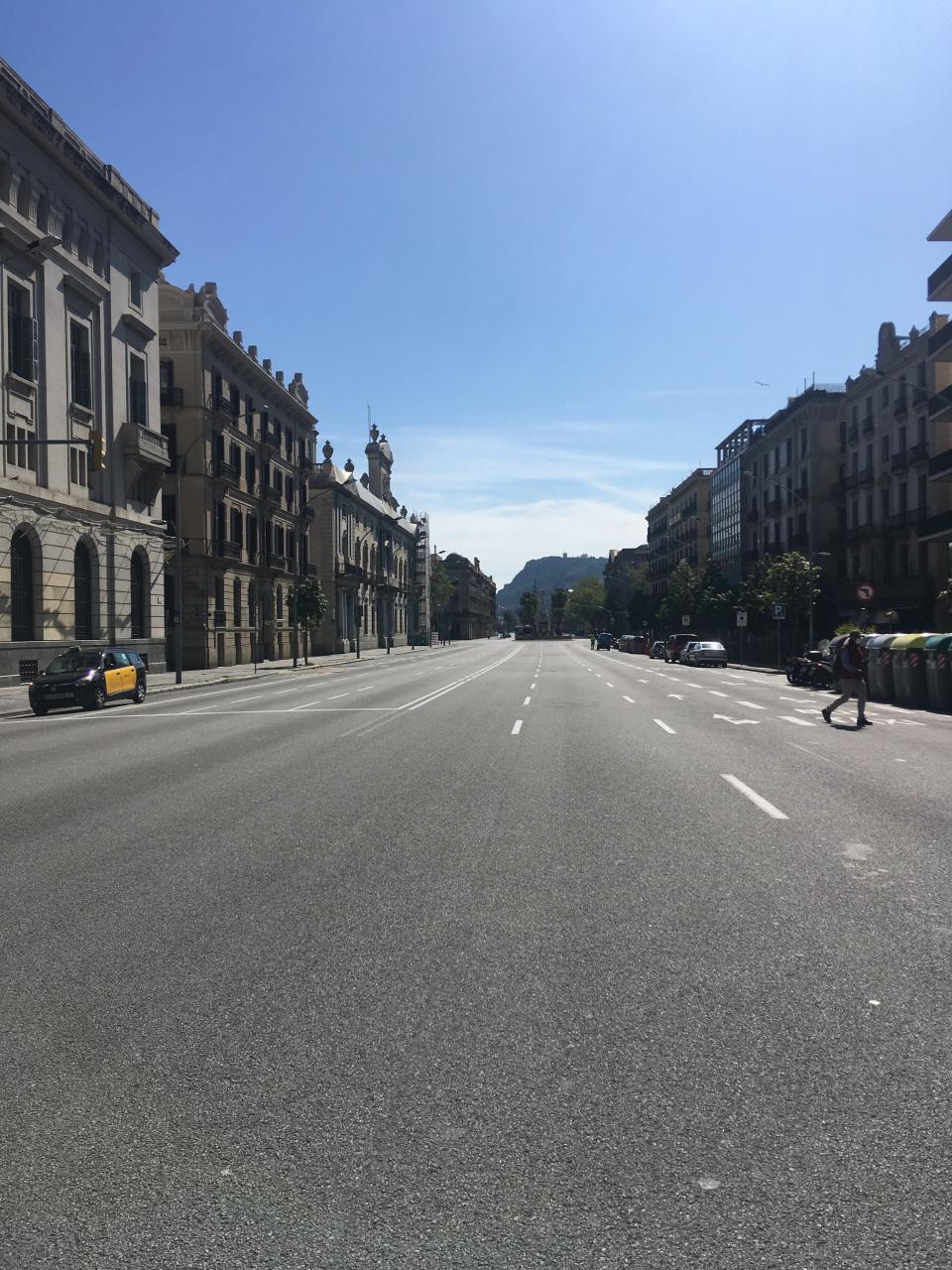 barcelona streets empty during pandemic