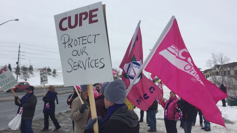 Tentative settlement between CUPE, Canadian Hearing Society