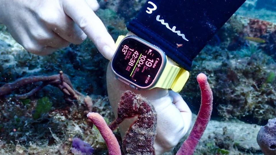 We asked a scuba instructor to test the Apple Watch Ultra and Oceanic+ app.