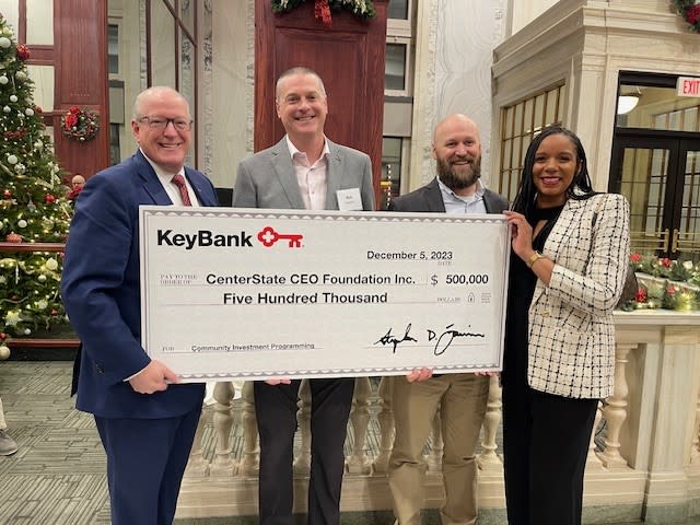 KeyBank presents a $500,000 investment to the CenterState CEO Foundation to support the expansion of business coaching and technical assistance programs for Black, Indigenous and other People of Color (BIPOC), women- and veteran-owned firms in Central New York. Pictured (l to r): Stephen Fournier, KeyBank Central New York market president; Robert Simpson, CenterState CEO president; Andrew Obernesser, CenterState CEO director of community investment; Tamika Otis, KeyBank Central New York corporate responsibility officer.