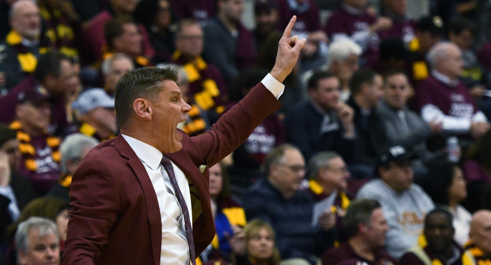 Loyola of Chicago head coach Porter Moser directs his team during the first half of an NCAA college basketball game against Nevada in Chicago, Tuesday, Nov. 27, 2018. (AP Photo/Matt Marton)