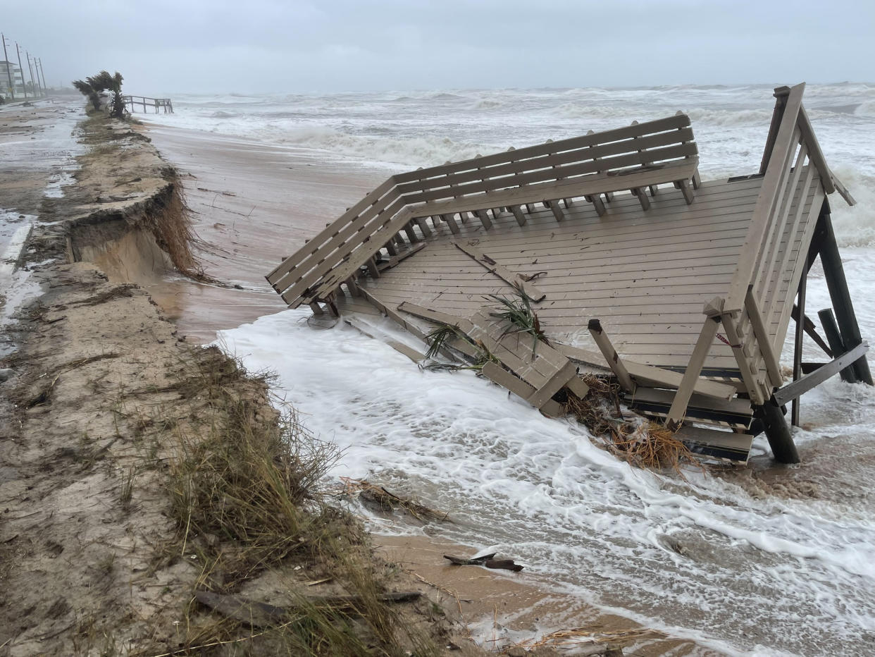 Beach erosion at Chastain Beach on South Hutchinson Island, Fla. (Martin County Sheriff's Office via facebook)