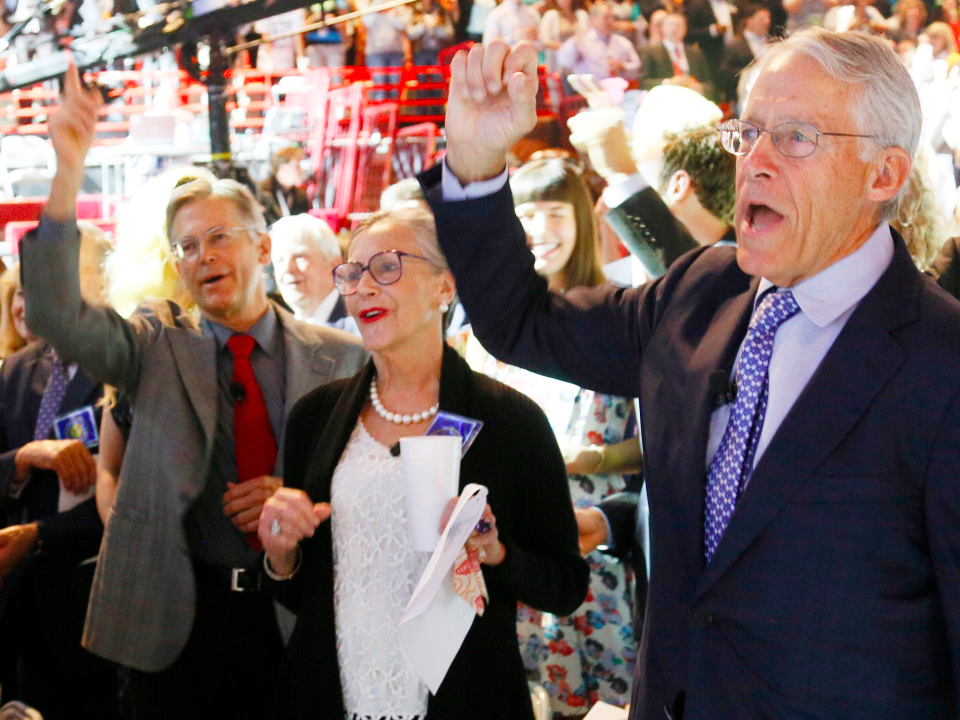 Die Walmart-Familie: Jim Walton, Alice Walton und Rob Walton.