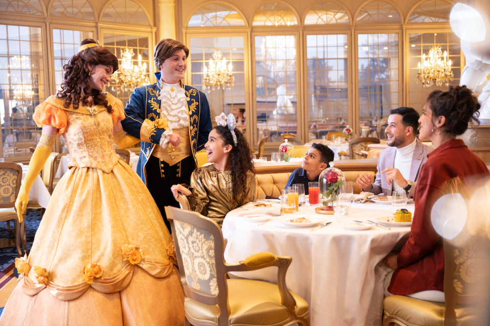 There’s fine-dining like Belle and her Prince in La Table de Lumière (Disneyland Paris)