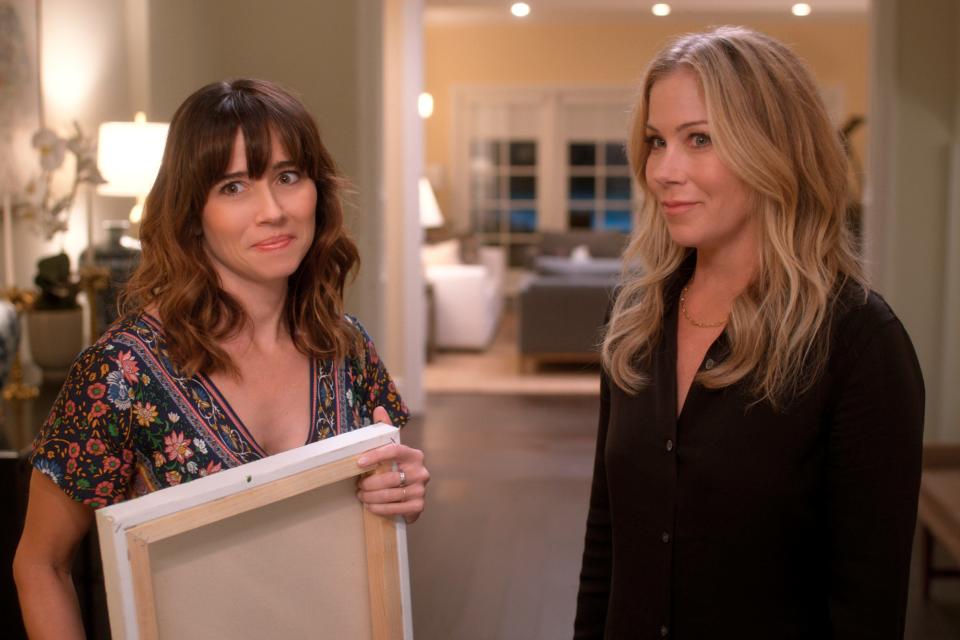 Judy (Linda Cardellini, left) and Jen (Christina Applegate) are hiding a major secret in Season 2 of Netflix's "Dead to Me."