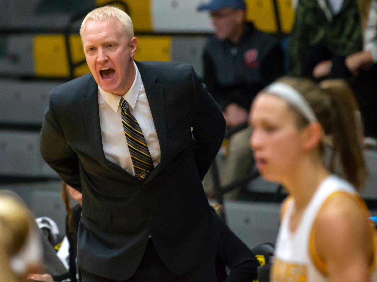 UW-Oshkosh coach Brad Fischer has gone 260-30 in 12 seasons.