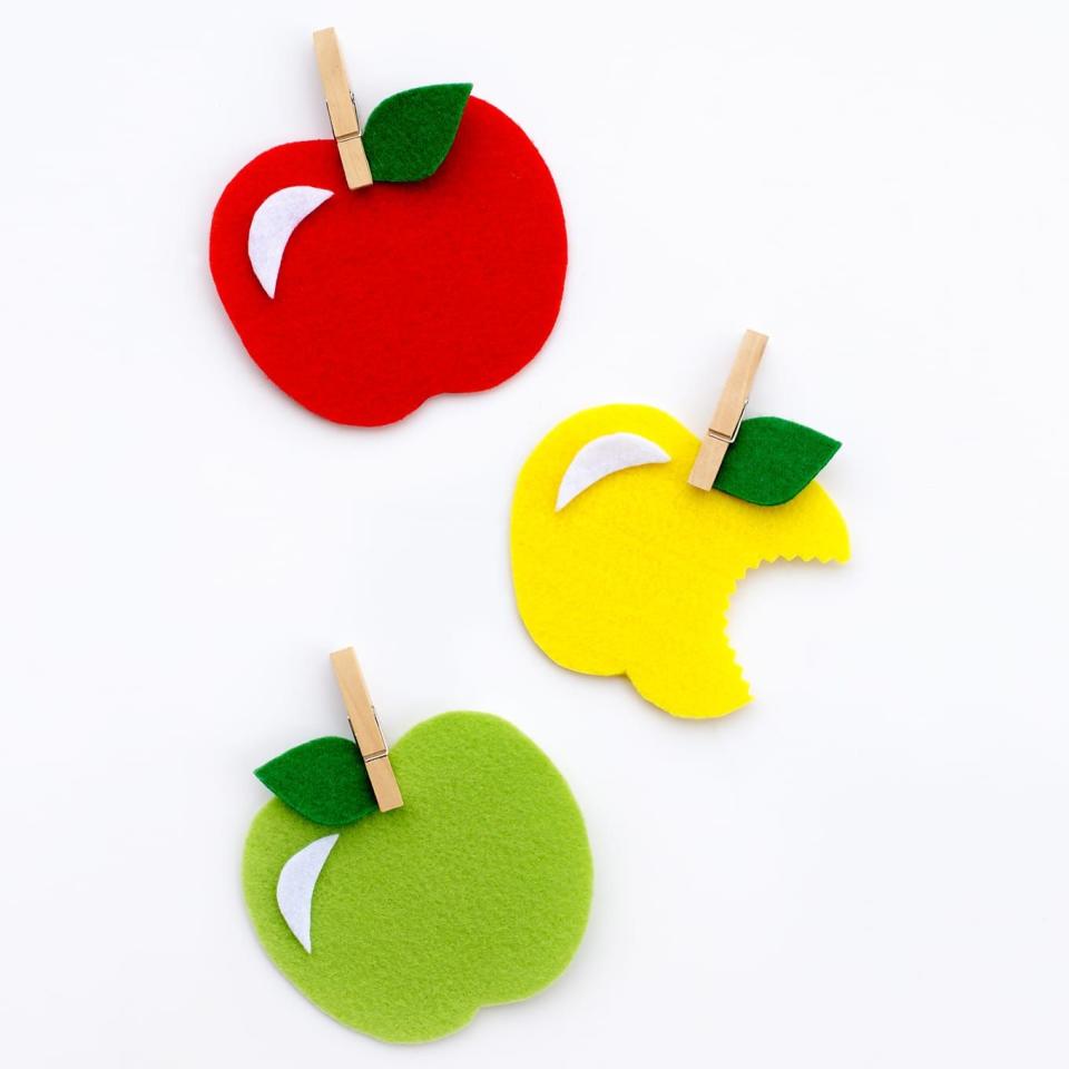 Felt Apples