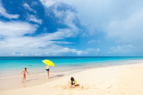 An extended tour of the Caribbean isn't always a good thing - Credit: ©BlueOrange Studio - stock.adobe.com/Alexander Shalamov