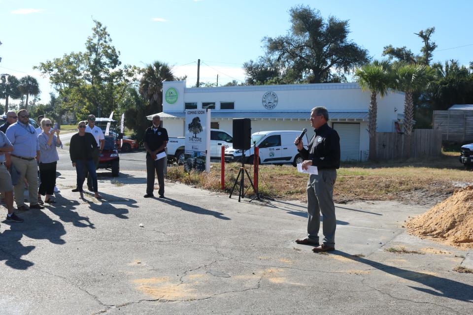 City manager Mark McQueen welcomes city officials and the community to the groundbreaking ceremony for the start of the Cherry Street Infrastructure Improvement Project.