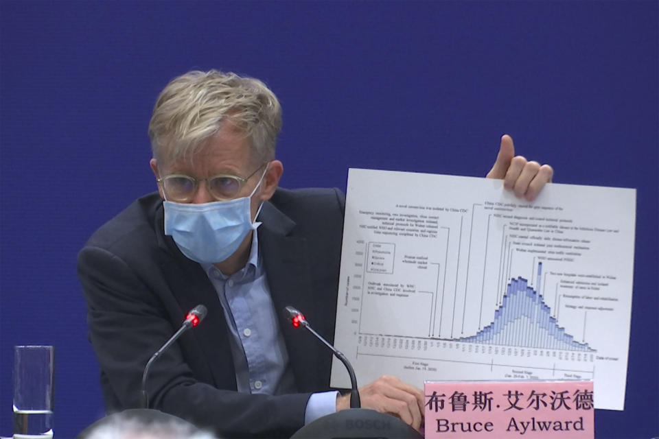 Bruce Aylward, assistant director-general of the World Health Organization, speaking at a news conference in Beijing on Monday. (Photo: ASSOCIATED PRESS)