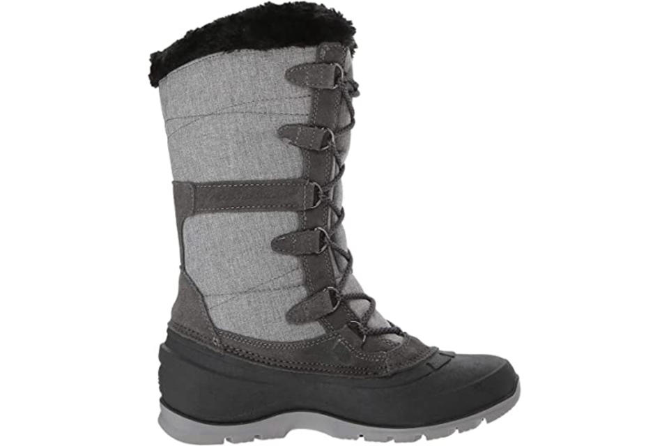 kamik valley snowboots, grey tall snow boots, lace up snow boots