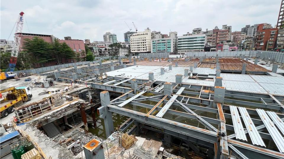 「京華廣場」破天荒砸下重本，打造2.5米厚度的地下層超級安全堡壘。圖／業者提供