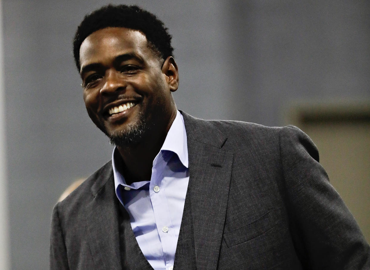 HOUSTON, TX - DECEMBER 13:  TNT commentator Chris Webber arrives for a basketball game between the Los Angeles Lakers and Houston Rockets at Toyota Center on December 13, 2018 in Houston, Texas. NOTE TO USER: User expressly acknowledges and agrees that, by downloading and or using this photograph, User is consenting to the terms and conditions of the Getty Images License Agreement.  (Photo by Bob Levey/Getty Images)