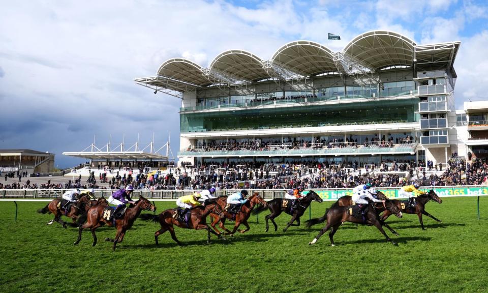 <span>Attendance over the three days for Newmarket’s Craven meeting has dropped by nearly 50% between 2019 and 2023.</span><span>Photograph: Bradley Collyer/PA</span>