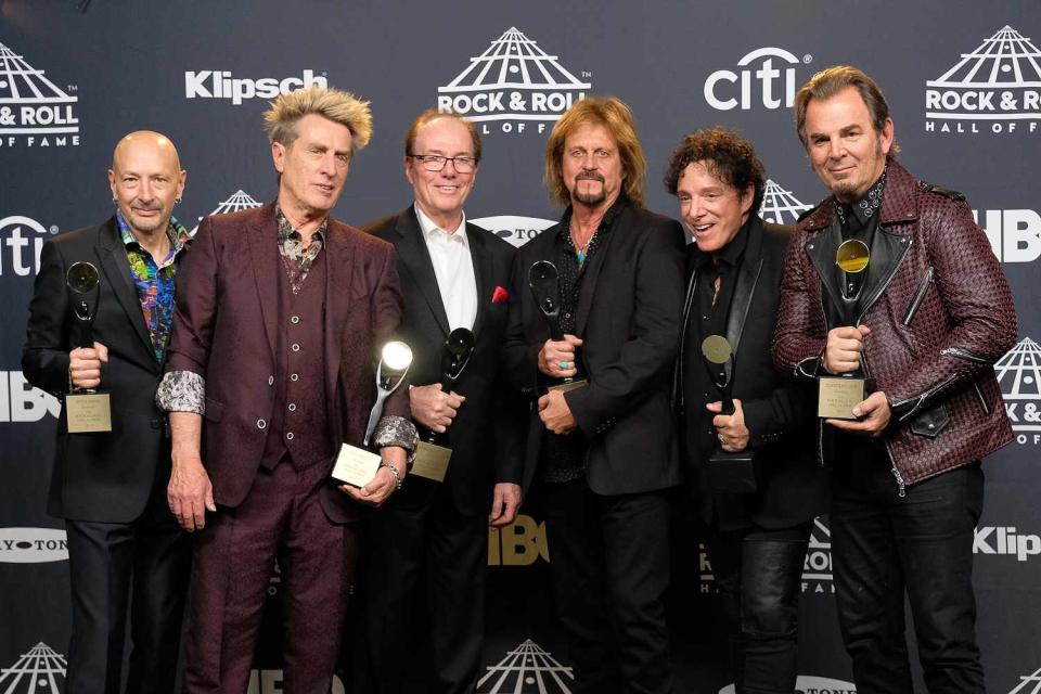nductees Steve Smith, Ross Valory, Aynsley Dunbar, Gregg Rolie, Neal Schon, and Jonathan Cain of Journey attend the Press Room of the 32nd Annual Rock &amp; Roll Hall of Fame Induction Ceremony at Barclays Center on April 7, 2017 in New York City. The event will broadcast on HBO Saturday, April 29, 2017 at 8:00 pm ET/PT