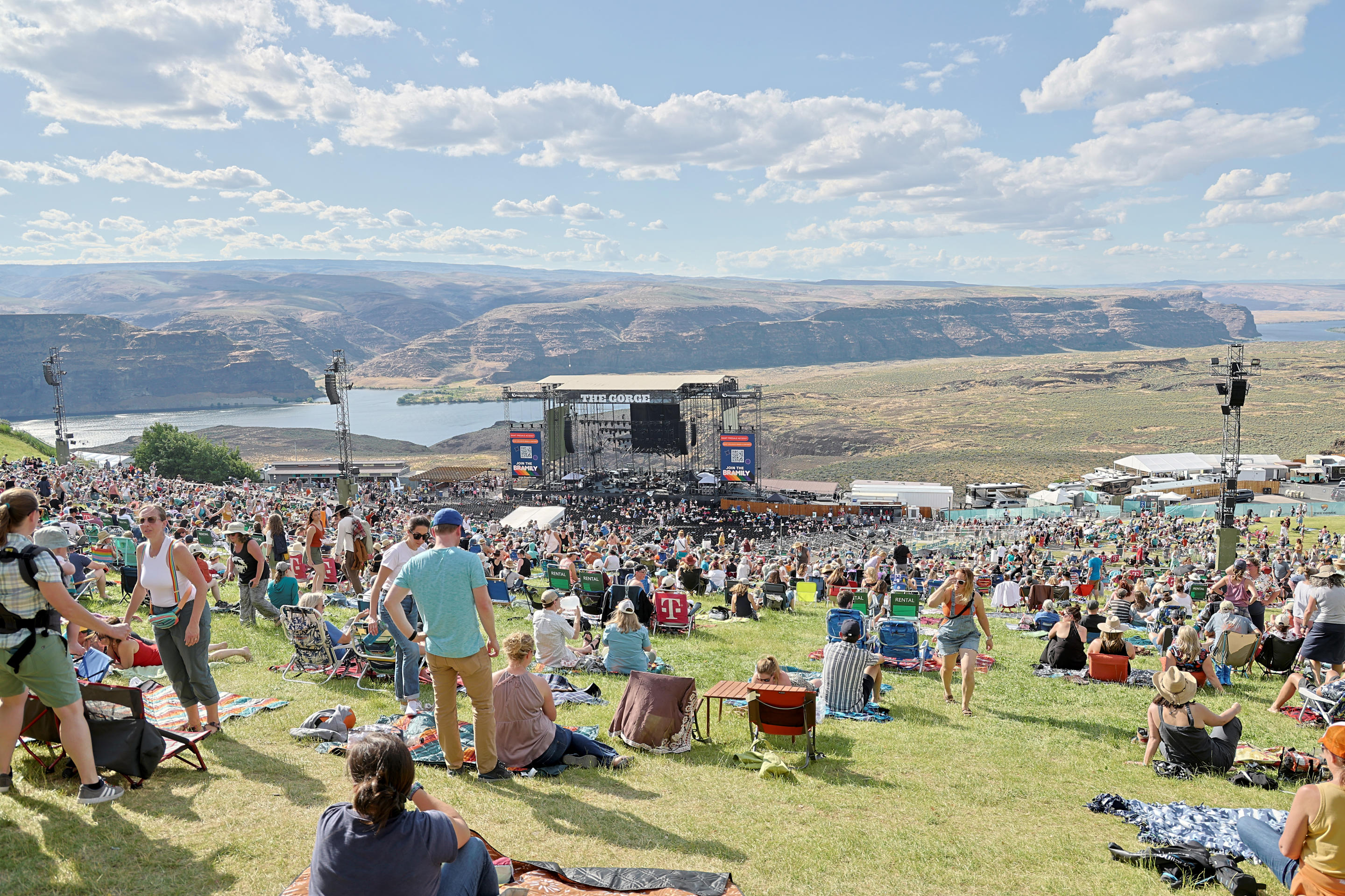 An overview of the atmosphere at the Gorge Amphitheater.