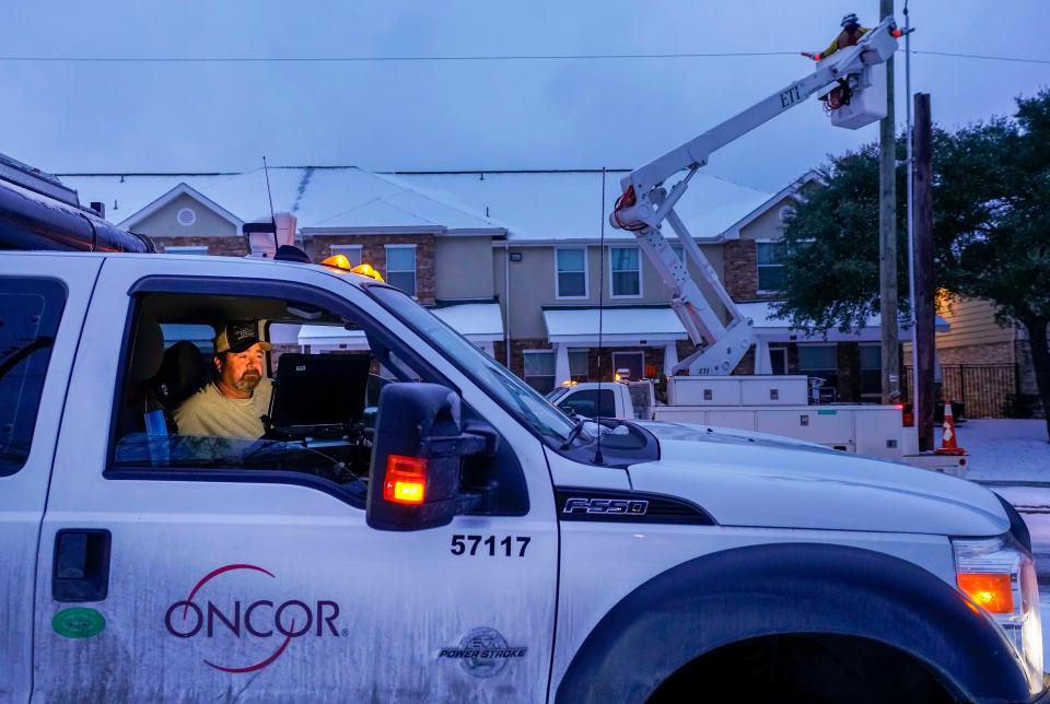 Oncor crew on Feb. 17, 2021, in Dallas.