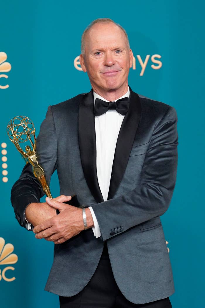 michael keaton holding his award