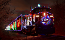 Canadian Pacific holiday train. (<a href="http://www.flickr.com/photos/keleka656/8258580590/" rel="nofollow noopener" target="_blank" data-ylk="slk:Photo by Theresa* on Flickr.;elm:context_link;itc:0;sec:content-canvas" class="link ">Photo by Theresa* on Flickr.</a>)