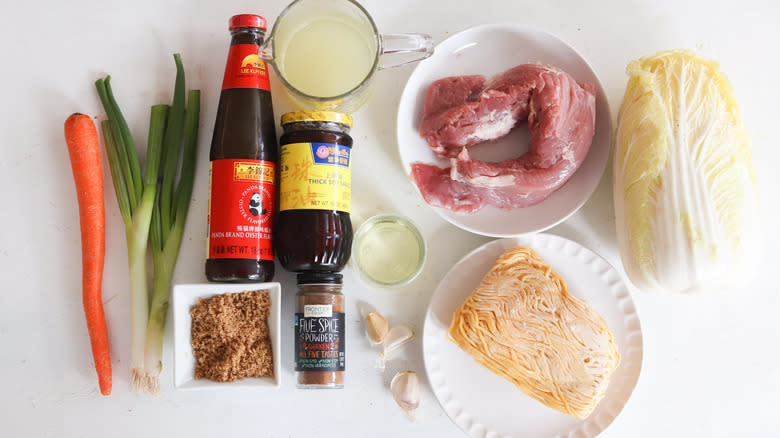 ingredients for roast pork lo mein