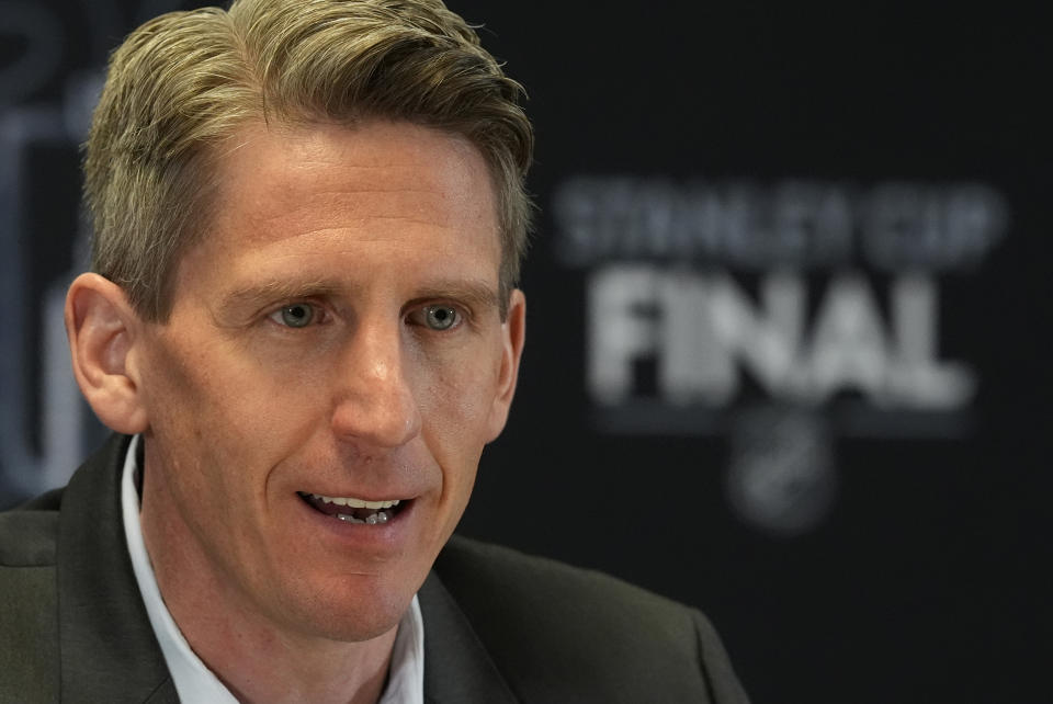 Edmonton Oilers head coach Kris Knoblauch speaks during a news conference following Game 5 of the NHL hockey Stanley Cup Finals against the Florida Panthers, Tuesday, June 18, 2024, in Sunrise, Fla. The Oilers defeated the Panthers 5-3. (AP Photo/Rebecca Blackwell)