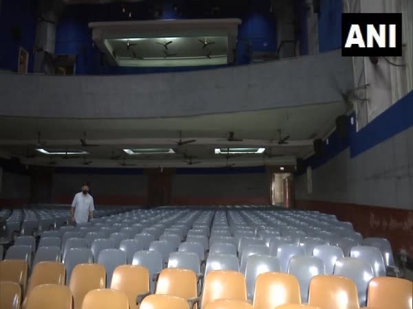 Empty cinema theatres of Kolkata (Photo/ANI)