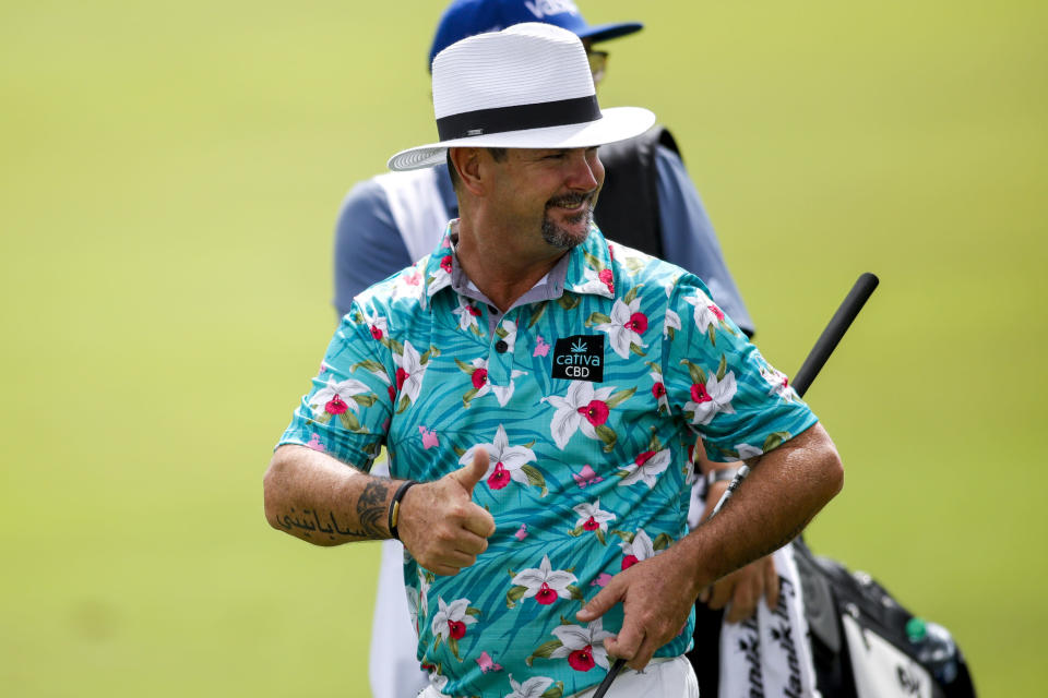 Rory Sabbatini con ropa de Bugatchi