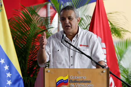 FILE PHOTO: President of Venezuelan state oil company PDVSA Eulogio del Pino speaks during the swear in ceremony of the new board of directors of Venezuelan state oil company PDVSA in Caracas, Venezuela January 31, 2017. REUTERS/Marco Bello