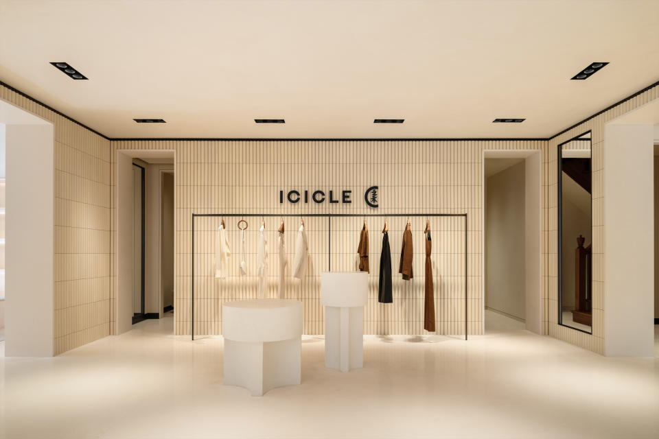 Icicle women's store 