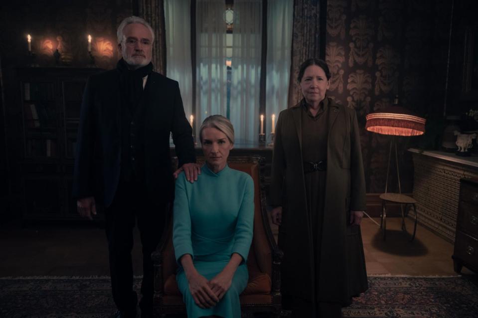 Bradley Whitford, Ever Carradine, and Ann Dowd in ‘The Handmaid’s Tale’ (Hulu)