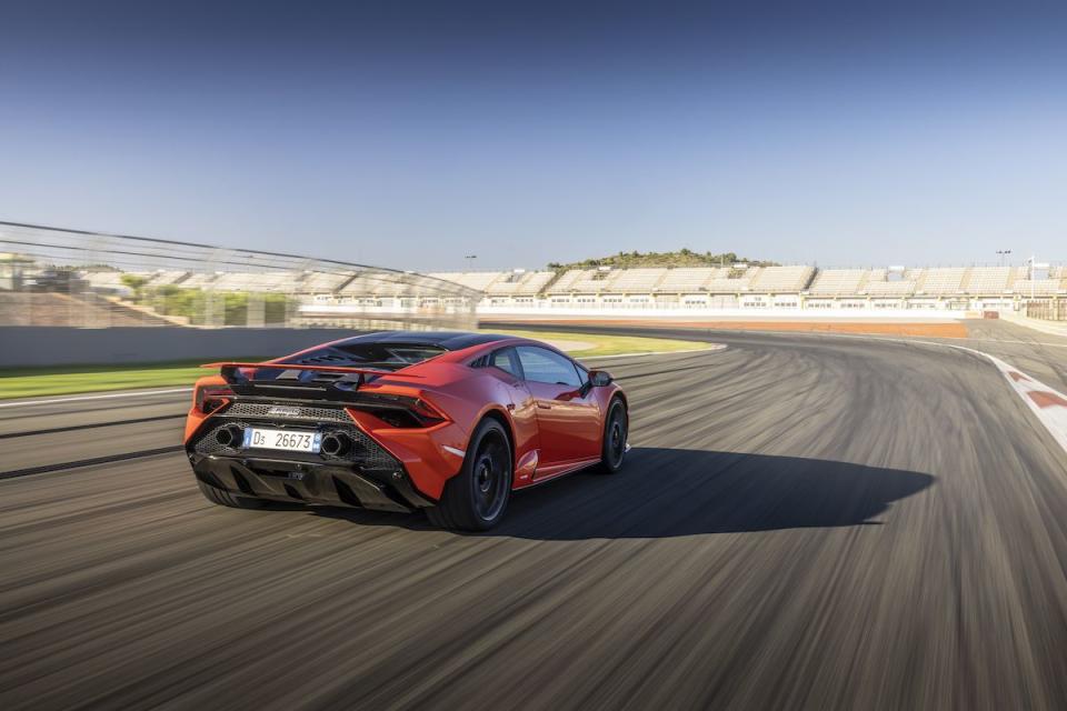 2023 Lamborghini Huracán Tecnica - Photos From Every Angle