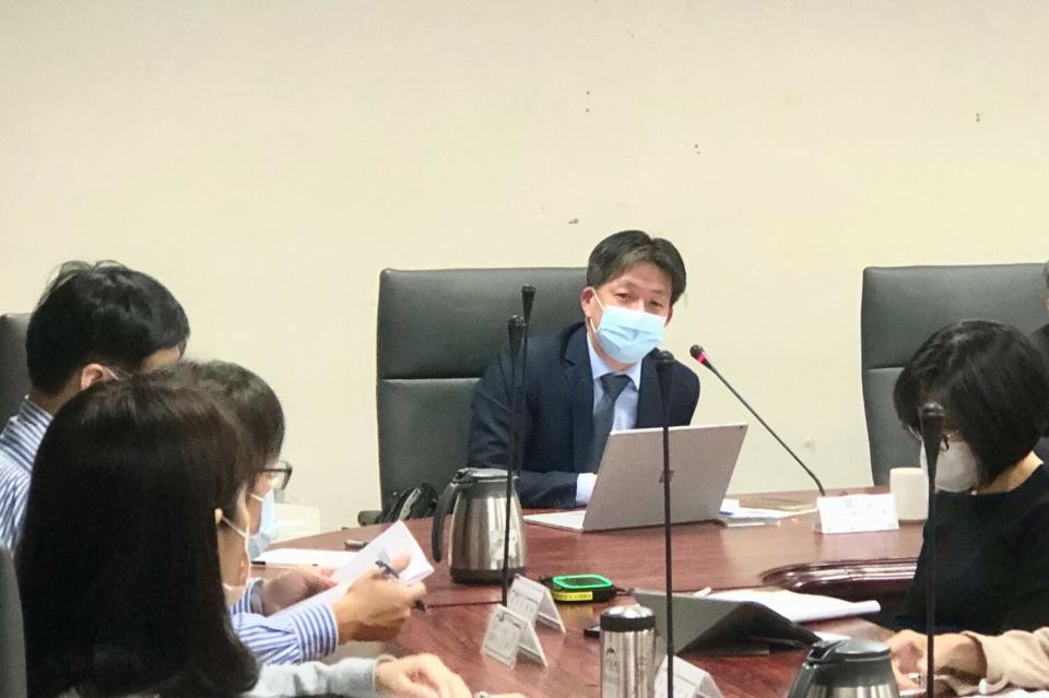 營建署邀請中央大學總務長楊智斌教授擔任參與廉政會報外聘委員。   圖：營建署提供