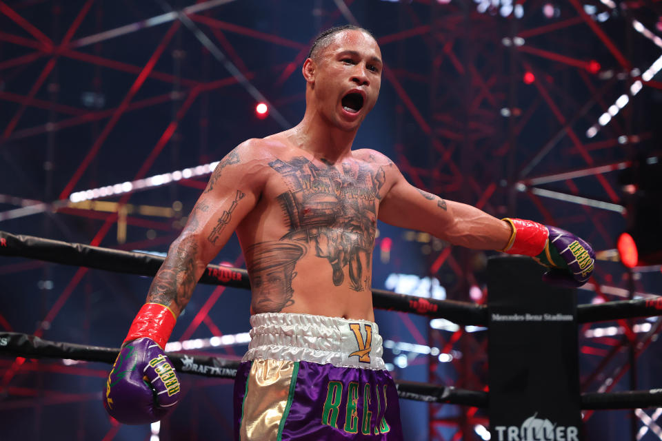 ATLANTA, GEORGIA - 17 DE ABRIL: Regis Prograis reacciona después de un paro en su pelea de peso welter junior contra Ivan Redkach durante el Triller Fight Club en el Mercedes-Benz Stadium el 17 de abril de 2021 en Atlanta, Georgia.  (Foto de Al Bello/Getty Images para Triller)